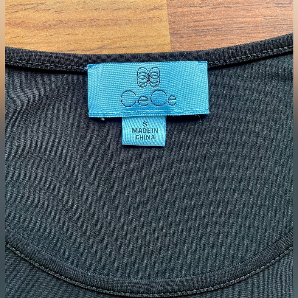 CeCe peplum, cold shoulder 3/4 sleeve top - Picture 4 of 6